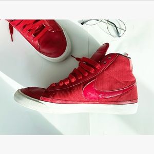 RED NIKE MAKE HIGH TOP SNEAKERS KICKS